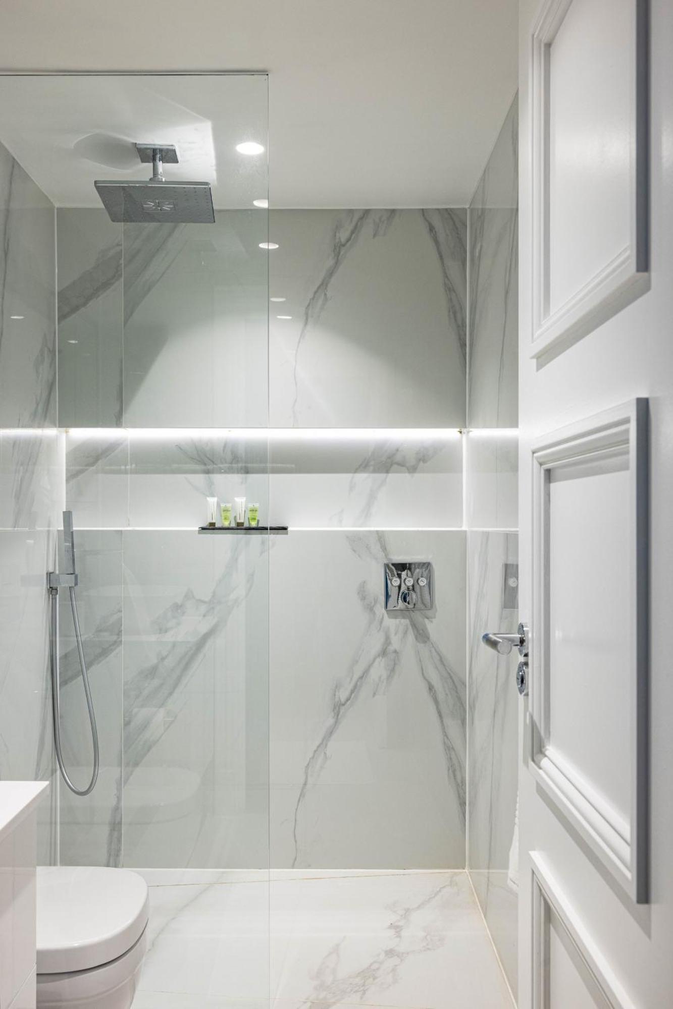3-bdr Stunning Lux Parking * Londra